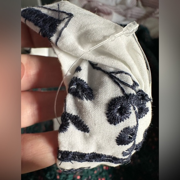 ‼️RARE‼️🎸ANTHRO🎸🔥NWT🔥Fabric Knotted Embroidered Headband - Picture 5 of 8